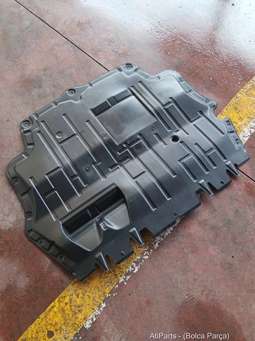 3C0825235M 2006-2007 VW Passat B6 Motor Alt Muhafazası