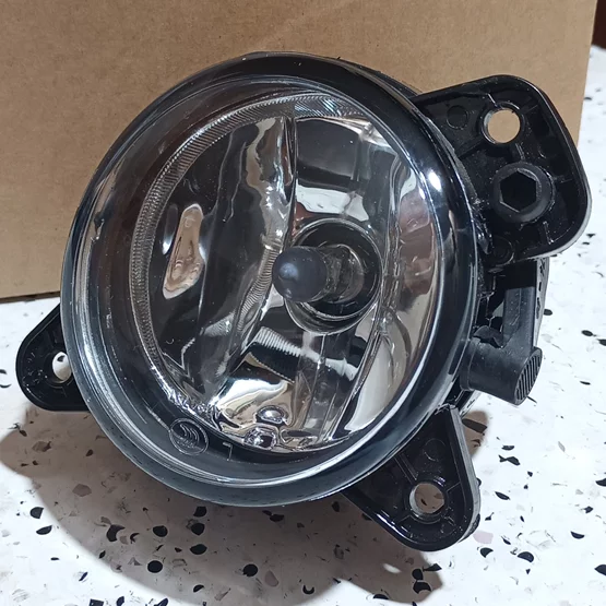 7H0941699C 2003-2005 VW Touareg Sol Sis Farı