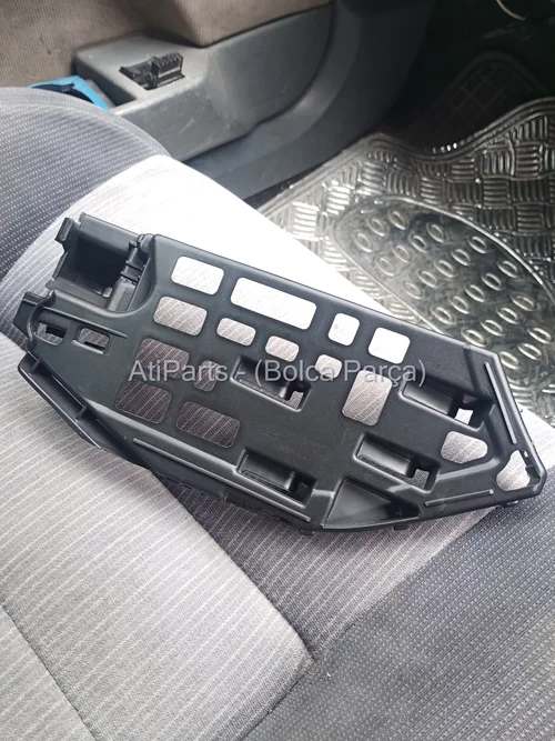 6Q0807178A 2005-2008 VW Polo Ön Tampon Sağ İç Braketi