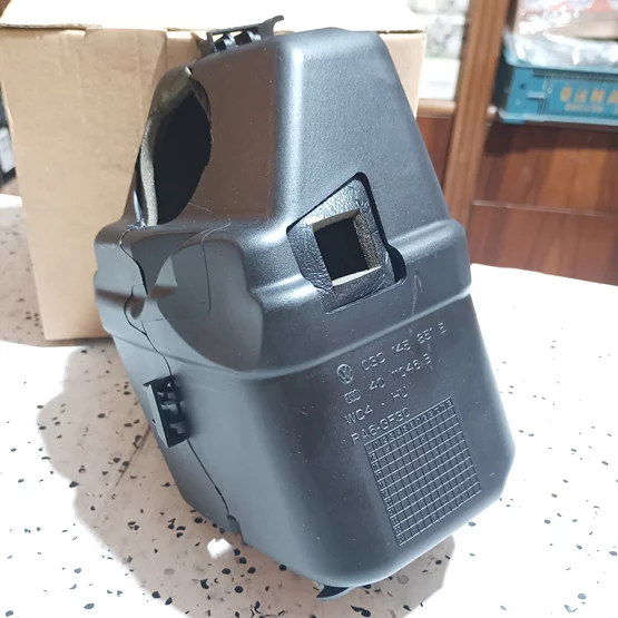 03C145851G 2010-2014 VW Golf Süperşarj Sağ ve Sol Kapağı