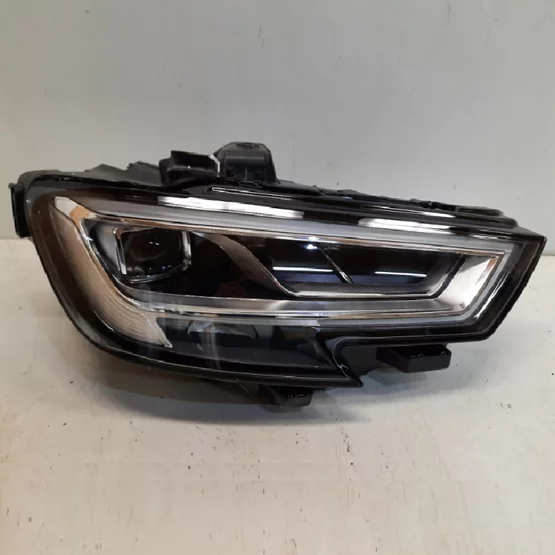 8V0941774C 17-21 Audi A3 Cabrio Sağ Led Far