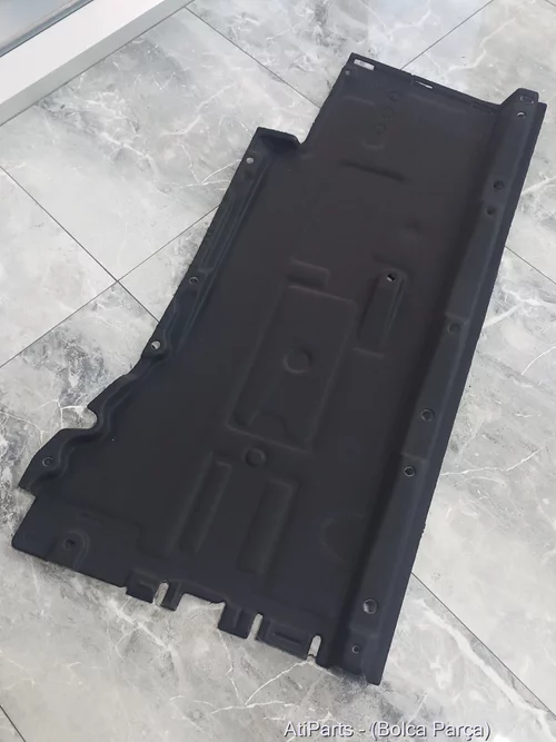 4G0825208A 2011-2014 Audi A6 Sağ Taban Alt Muhafazası