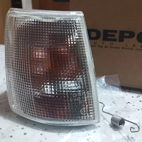 SE021932002B 1991-1993 Seat Ibiza Sağ Sinyal Lambası
