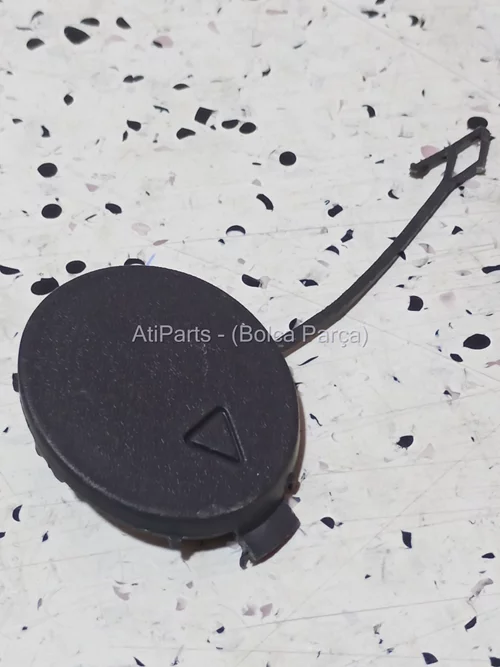2E0853293 2012-2016 VW Crafter Ön Çeki Demir Kapağı