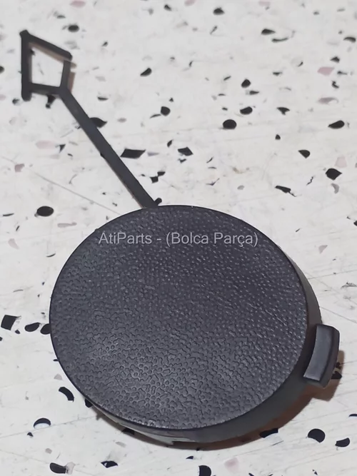 2K5807241 9B9 2011-2015 VW Caddy Ön Çeki Demir Kapağı